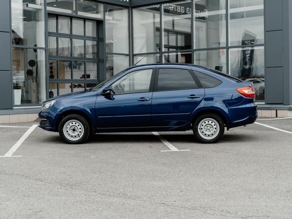 2026 Lada (ВАЗ) Granta I Рестайлинг, синий, 1151000 рублей - вид 6