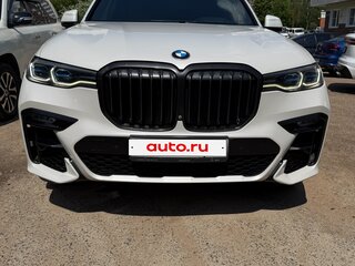2020 BMW X7 30d I (G07), белый, 7300000 рублей, вид 3