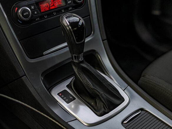 2013 Ford Mondeo IV Рестайлинг, чёрный - вид 6