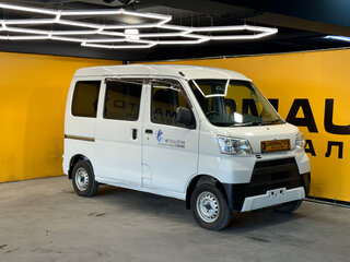 2018 Daihatsu Hijet X, белый, 639000 рублей, вид 3