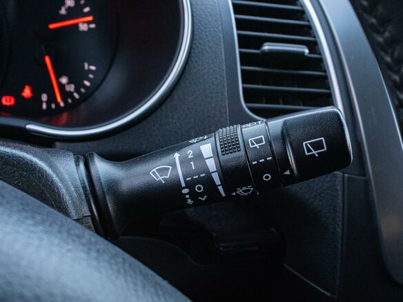 2018 Kia Sorento II Рестайлинг, чёрный, 2109000 рублей - вид 17