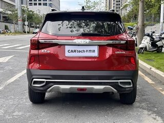 2021 Kia KX3, красный, 1423000 рублей, вид 4