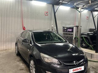 2013 Opel Astra J Рестайлинг, чёрный, 780000 рублей, вид 5