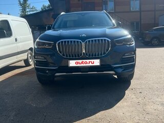 2019 BMW X5 40i IV (G05/G18), серый, 5650000 рублей, вид 2