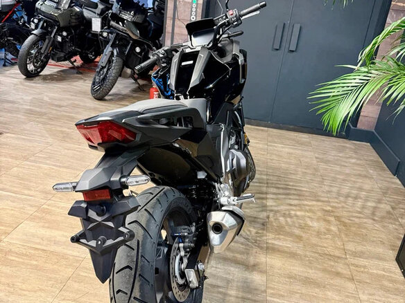 2025 Honda NC 750X, чёрный, 1370000 рублей - вид 9