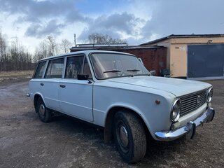 1977 Lada (ВАЗ) 2102, белый, 390000 рублей, вид 2