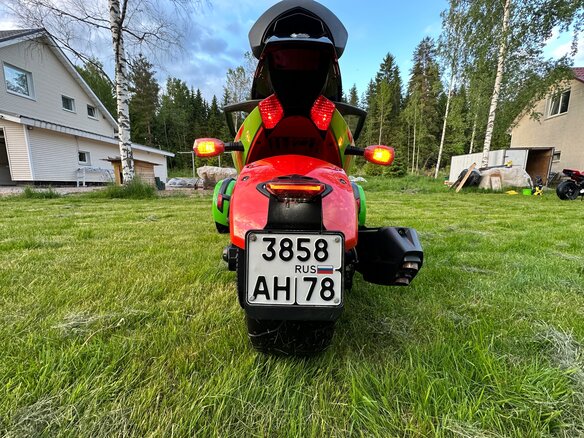 2014 BRP Can-Am Spyder, зелёный, 1245000 рублей - вид 17