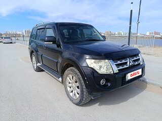 2010 Mitsubishi Pajero IV, чёрный, 1550000 рублей, вид 2