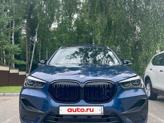 2021 BMW X1 Long 20Li sDrive II (F48) Рестайлинг, синий, 3000000 рублей, вид 3
