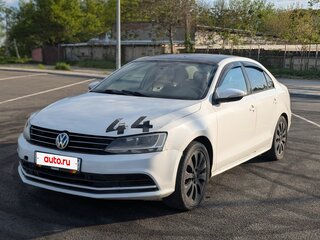 2015 Volkswagen Jetta VI Рестайлинг, белый, 650000 рублей, вид 2