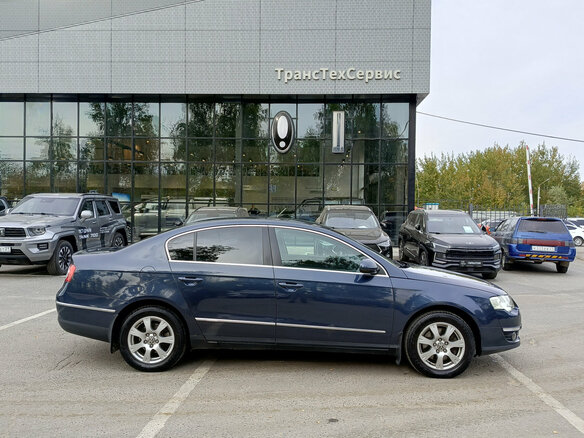 2008 Volkswagen Passat B6, чёрный - вид 3