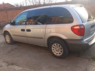 2001 Chrysler Voyager IV, серый, 550000 рублей, вид 4