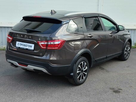 2022 Lada (ВАЗ) Vesta SW Cross I, коричневый, 1110000 рублей, вид 5