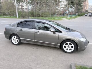 2008 Honda Civic Hybrid VIII, серый, 800000 рублей, вид 5