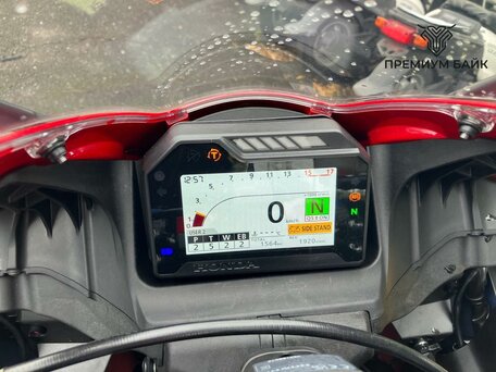 2025 Honda CBR 600RR, красный, 1399000 рублей, вид 5