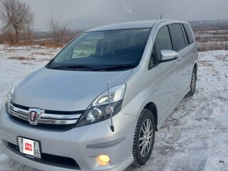 2016 Toyota ISis I Рестайлинг, серый, 1400000 рублей, вид 1