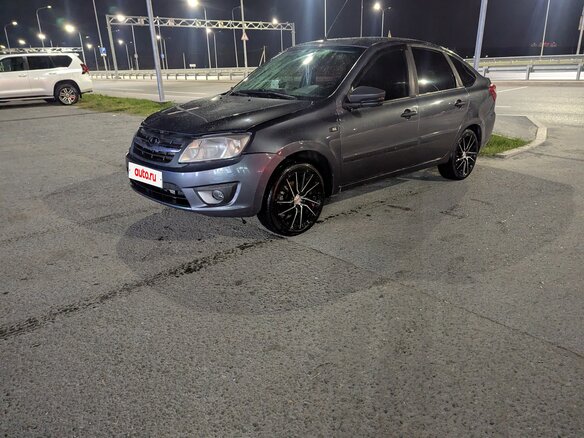 2015 Lada (ВАЗ) Granta I, серебристый, 600000 рублей - вид 1