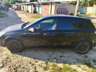 2006 Opel Astra H Рестайлинг, чёрный, 300000 рублей, вид 2