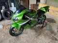 2004 Kawasaki ZX-9R Ninja, зелёный, 430000 рублей - вид 2