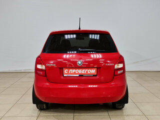 2013 Skoda Fabia II Рестайлинг, красный, 400000 рублей, вид 5