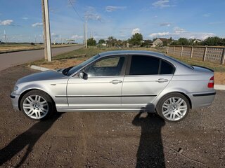 2004 BMW 3 серии 320i IV (E46) Рестайлинг, серебристый, 800000 рублей, вид 3