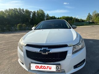 2010 Chevrolet Cruze I, белый, 550000 рублей, вид 3