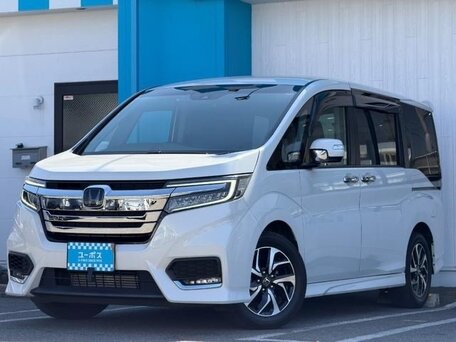 Honda Stepwgn V Рестайлинг