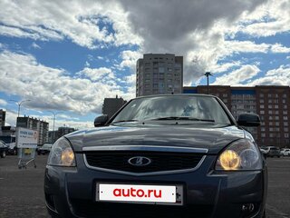 2017 Lada (ВАЗ) Priora I Рестайлинг, серебристый, 700000 рублей, вид 4