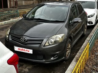 2010 Toyota Auris I Рестайлинг, серый, 500000 рублей, вид 1