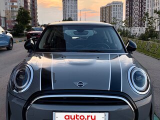 2021 Mini Hatch Cooper III (F55/F56) Рестайлинг 2, серый, 2500000 рублей, вид 1