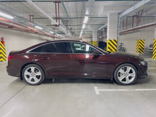 2020 Audi A6 40 TFSI V (C8), пурпурный, 3650000 рублей, вид 4