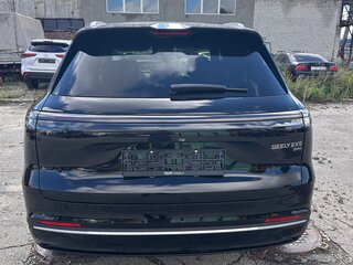 2026 Geely EX5 Гибрид EM-i, чёрный, 3400000 рублей, вид 4