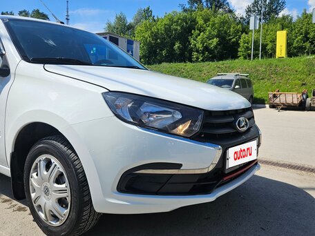 2023 Lada (ВАЗ) Granta I Рестайлинг, белый, 650000 рублей, вид 3