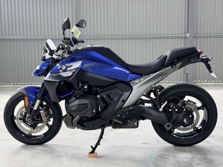 2025 BMW R 1300 R, синий, 2300000 рублей, вид 4