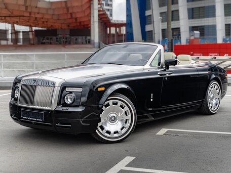 2007 Rolls-Royce Phantom VII, чёрный, 29990000 рублей, вид 2