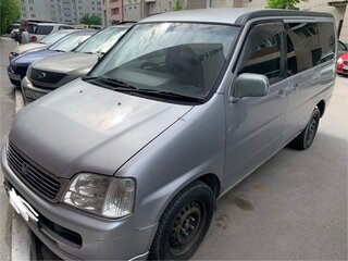 2000 Honda Stepwgn I Рестайлинг, серебристый, 510000 рублей, вид 1
