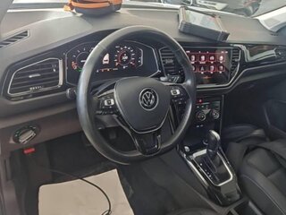 2021 Volkswagen T-Roc I Рестайлинг, белый, 1750000 рублей, вид 2