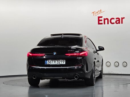 2021 BMW 2 серии Gran Coupe 218d F44, чёрный, 2040000 рублей, вид 4
