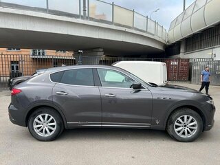 2019 Maserati Levante I, серый, 5890000 рублей, вид 3