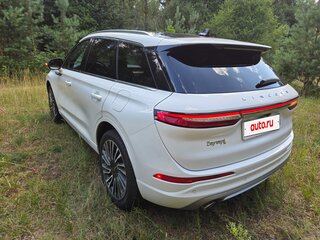 2022 Lincoln Corsair I, белый, 2000000 рублей, вид 4