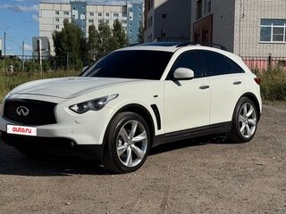 2014 Infiniti QX70, белый, 2490000 рублей, вид 1