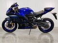 2022 Yamaha YZF-R7, синий, 799000 рублей - вид 4