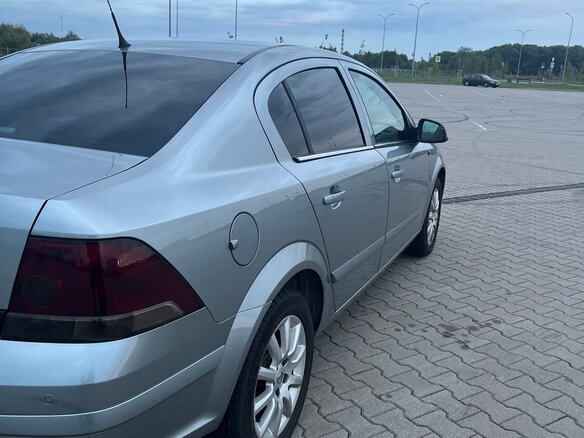 2011 Opel Astra H Рестайлинг, серый, 600000 рублей - вид 5