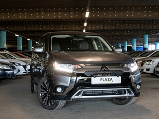 2019 Mitsubishi Outlander III Рестайлинг 3, серый, 2249000 рублей, вид 2