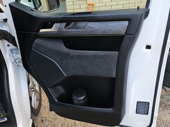 2016 Volkswagen Multivan Long T6, белый, 5800000 рублей - вид 20