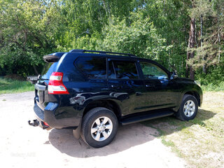 2016 Toyota Land Cruiser Prado 150 Series Рестайлинг 1, серый, 3645000 рублей, вид 4