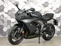 2024 Triumph Daytona 660, чёрный - вид 1