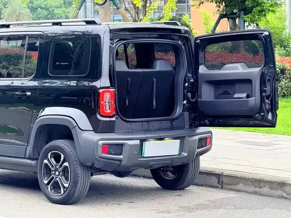 2024 Baojun Yep Plus, чёрный, 1150001 рублей - вид 17