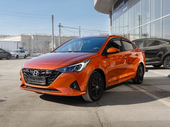 2021 Hyundai Solaris II Рестайлинг, оранжевый, 1245000 рублей - вид 1