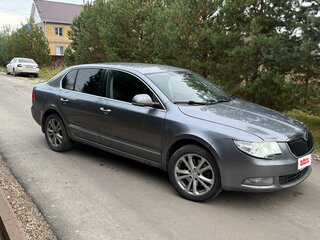 2010 Skoda Superb II, серый, 700000 рублей, вид 4